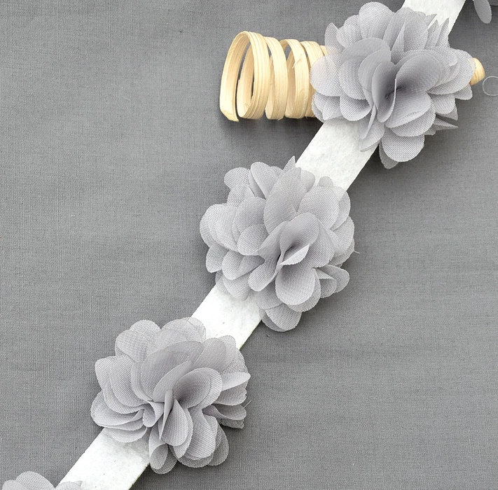 Almohadilla de fieltro de encaje rosa de gasa de 1 yarda Foto 1 de 1