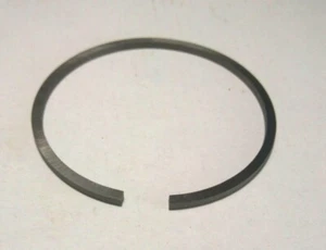 1 SEGMENTO ,FASCIA ELASTICA, PER MOTORI A SCOPPIO 4T , COMPRESSORE SENZA GRANO - Foto 1 di 1