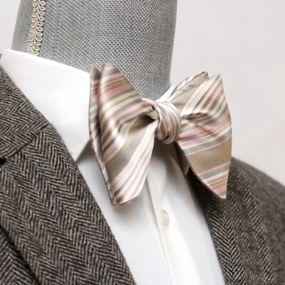 Big Butterfly Bow tie Men's Self tied Bow Tie Red S583 Beige Striped - Image 1 of 4
