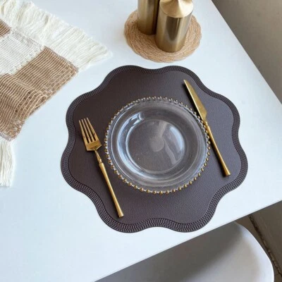 PVC Placemats in Set of 6 HeatResistant and Oilproof NonSlip Table Mat Wipeable - Image 1 of 4