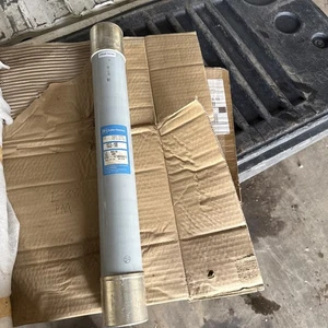 15CLE-150E CORTADOR-MARTILLO - FUSIBLE 15.5KV-150E - NUEVA CAJA ABIERTA - Imagen 1 de 3