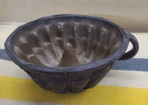 Antico stampo per torte in terracotta Kugelhopf (testa di turco) XIX secolo - rinforzato con filo - Foto 1 di 10