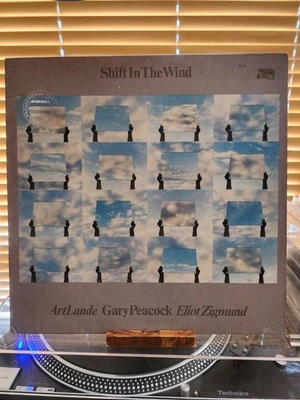 Gary Peacock, Arte Lande, Eliot Zigmund, Shift In The Wind, 81 1st ECM, VG+/VG - Image 1 of 4