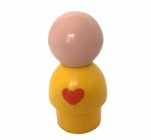 Fisher Price 1984 Jumbo LIttle People Yellow Baby Vintage - Picture 1 of 3