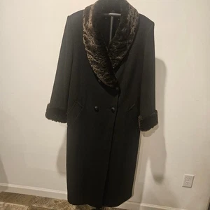Damen JO-D Vintage schwarzer Wollmantel mit braunem & schwarzem Kunstfellkragen & Manschette 16 - Bild 1 von 12