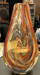 Jarrón artístico multicolor lágrima estilo Murano de 12" vintage arco iris remolinos - Imagen 1 de 5