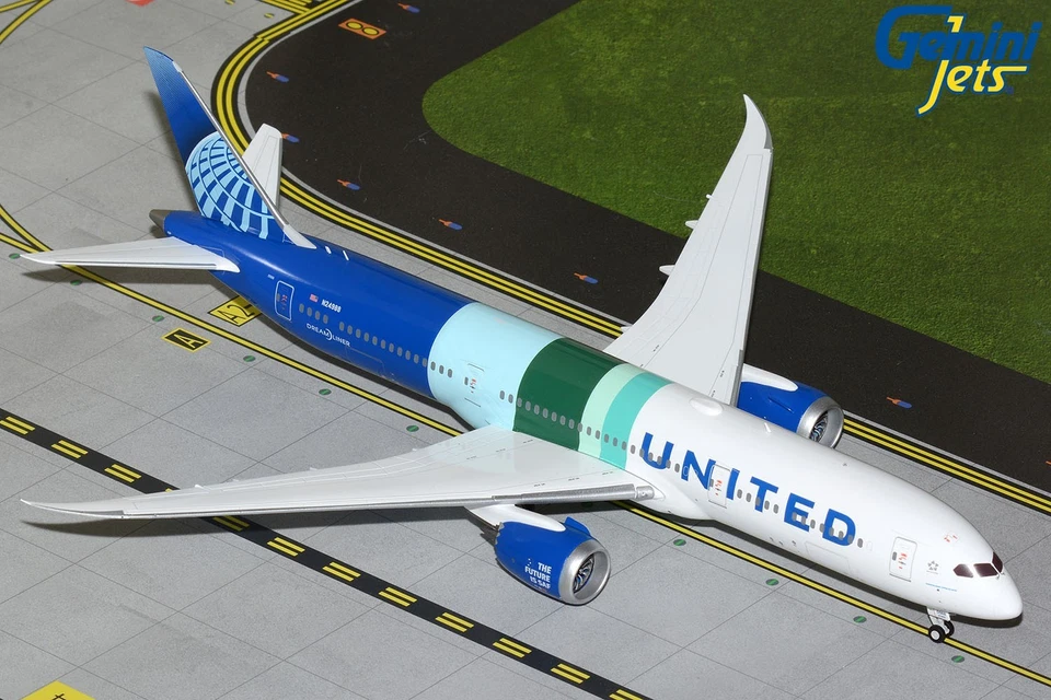 United Boeing 787-9 N24988 SAF GeminiJets G2UAL1395 Scale 1 200