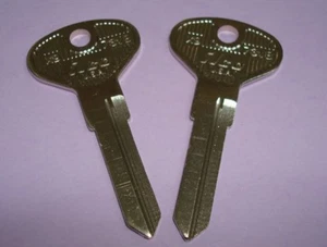 Lot of 2 New Uncut Porsche key blank 924, 944 & 968 also VW Audi X9, 73VB, V09 - Picture 1 of 3