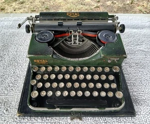 Vintage Royal Model P Typerwriter funktionstüchtig - Bild 1 von 24