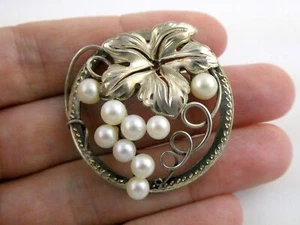 Vintage Unmarked Sterling Silver Grape Vine Pearl Circle Pin Brooch 10.8g 1.5 In - Picture 1 of 17