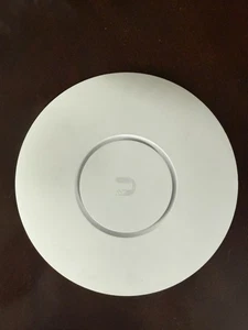 Ubiquiti UniFi AP AC Pro Wireless Access Point UAP-AC-PRO - Afbeelding 1 van 2