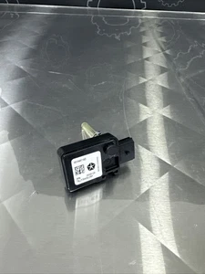 Jeep Cherokee 2014 chasis ECM detección de ocupantes 68104811AD OEM - Imagen 1 de 3