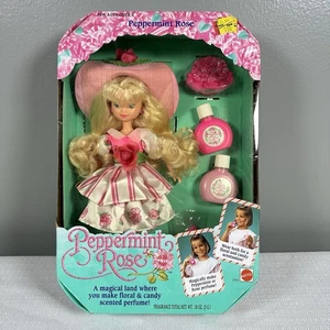 BAMBOLA MATTEL PEPPERMINT ROSE 1992 vintage e ACCESSORI vestito biondo rosa NRFB! - Foto 1 di 4