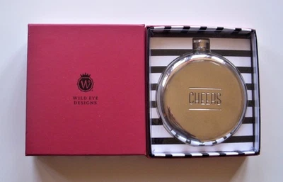 WILD EYE DESIGNS Acero Inoxidable Redondo 10 fl. Frasco “CHEERS” oz Foto 1 de 2