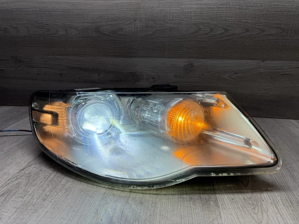 Volkswagen RH Touareg 2008-2010 OEM xenón HID AFS lámpara de luz principal para piezas (L12 Foto 1 de 4