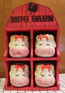 Kitschiges Becher Set mit Scheune - A Price Import Japan Kuh Tassen - Becher Set mit Display - Bild 1 von 14
