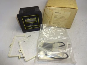 SIGNET SCIENTIFIC MK576 DIGITAL FLOMETER - Picture 1 of 8