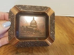 Vintage RETRO Metal Embossed Washington DC Capitol Ashtray 4 1/4" Japan - Picture 1 of 5