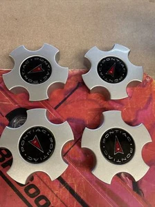 Set/4 Pontiac Aztek Bonneville Montana Center Caps 9593768 6545 6546 6554 6562 - Picture 1 of 11