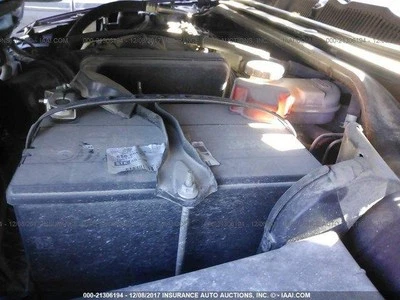 Used Washer Fluid Reservoir fits: 2010 Ford Taurus  Grade A Foto 1 de 4