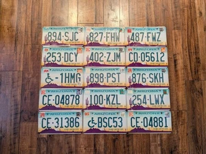 Lote de 15 placas antiguas de metal en relieve del estado del Gran Cañón de Arizona - Imagen 1 de 1