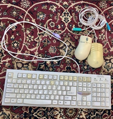 Vintage PC Computer Desktop Accessories Keyboard Mouse Grey - Image 1 of 4