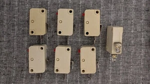 7 Mikrotaster Microswitch Competition Joystick Ersatzteil Schalter Atari - Bild 1 von 1