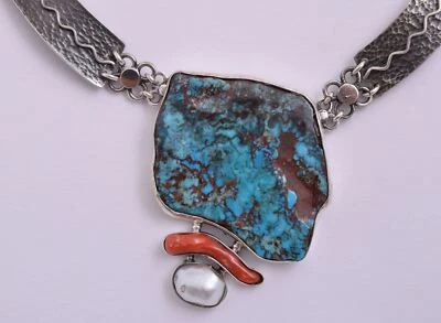 Collana girocollo artigianale egiziana turchese-corallo rosso-perla-argento s... - Immagine 1 di 4