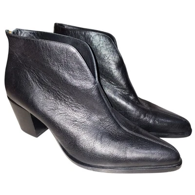 VINCE HAVANA NOTCH Sz 11 Stunning Black Leather Zipper Heel Chic Ankle Booties - Image 1 of 4