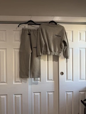 Essentials Heather Gray Sweatshirt and Joggers Set (Kids) - Image 1 of 4
