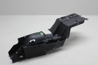 TRIUMPH DAYTONA 675 2006-2008 TRASERO TRASERO TRASERO INFERIOR BATERÍA BANDEJA PLÁSTICO Foto 1 de 4