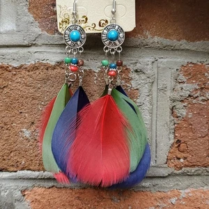 Mehrfarbige Feder und Perlen Boho Festival Ohrringe - Bild 1 von 2