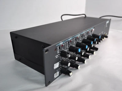 Ashly MX-406 Sechskanal Stereo Mikrofon Line Mixer Rackmontage - Bild 1 von 4