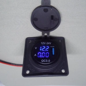 BERKER Caravan Camper Motorhome 12v 24v QC3 USB Socket BLUE Voltmeter & Amp - Picture 1 of 1
