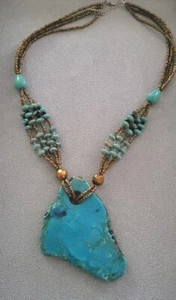 Blau Faux Türkis Platte Anhänger an 22" Perlenkette - Bild 1 von 6