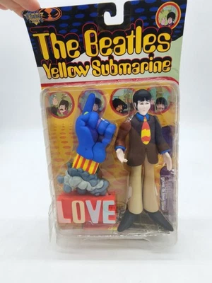 The Beatles - Submarino Amarillo PAUL MCCARTNEY Submarino Amarillo FIGURA Guante Bajo Foto 1 de 4