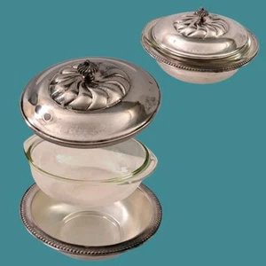 Vintage English Silver Mfg Corp Silver-Plated Casserole Dish W/Finial Lid/Pyrex - Picture 1 of 11