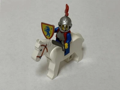 Lego Castillo CAS189 Caballeros León - Caballero (6061 Torre de Sitio) Minifigura + Caballo Foto 1 de 2
