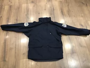 KOSOVO POLIZEIJACKE MANTEL UNIFORM L GRÖSSE W42 KOSOVA POLIZIST + - Bild 1 von 10