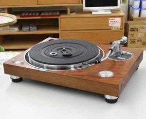 Micro Seiki DD-7 Direct Drive Turntable Audiophile Vintage No Dust Cover AC100V - Afbeelding 1 van 15