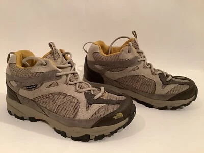 THE NORTH FACE BOYS HYDROSEAL WATERPROOF HIKING BOOTS GRAY SIZE 6 - Image 1 of 4