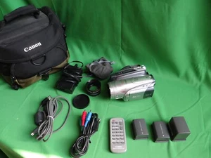 Canon HV20, HD Camcorder, Mini-DV, 1080i, sehr guten Zustand. - Bild 1 von 9
