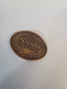 RD09175 *NOS* VINTAGE 1970s **SIERRA THE BULLETSMITHS** SOLID BRASS BELT BUCKLE - Picture 1 of 3
