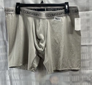 Calvin Klein Mikrofaser Stretch große klassische Passform Größe XL Farbe beige khaki - Bild 1 von 7