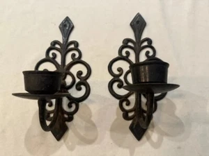 Paire De Bougeoirs En Fonte - Photo 1/6