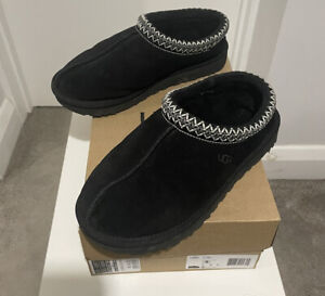 Women’s Ugg Tasman Black Slippers Size UK6 Uggs In Box