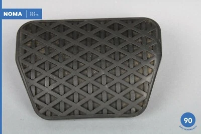 06-13 Pastilla de pedal de freno de goma BMW 335i E92 E90 E91 E93 1160421 OEM Foto 1 de 4