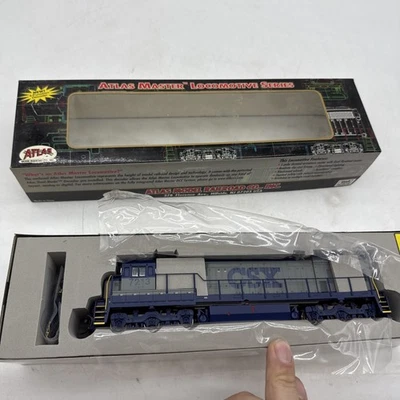 Atlas Master HO Scale CSX CSXT GE U30C Diesel Locomotive #7213 NOS DCC - Image 1 of 4