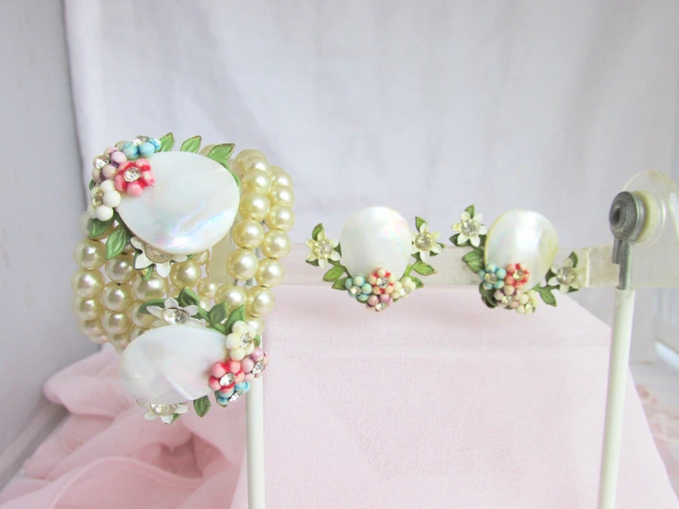 VTG Miriam Haskell (unsigned) Pastel Flowers Faux Pearl Cuff Bracelet Earring  - Image 1 of 4
