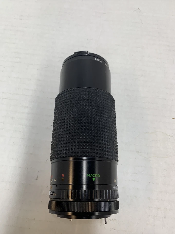 Albinar ADG 80-200mm f/3.9 MC Macro Zoom lens  with HOYA 55mm UV(0) attachment - Image 1 of 4